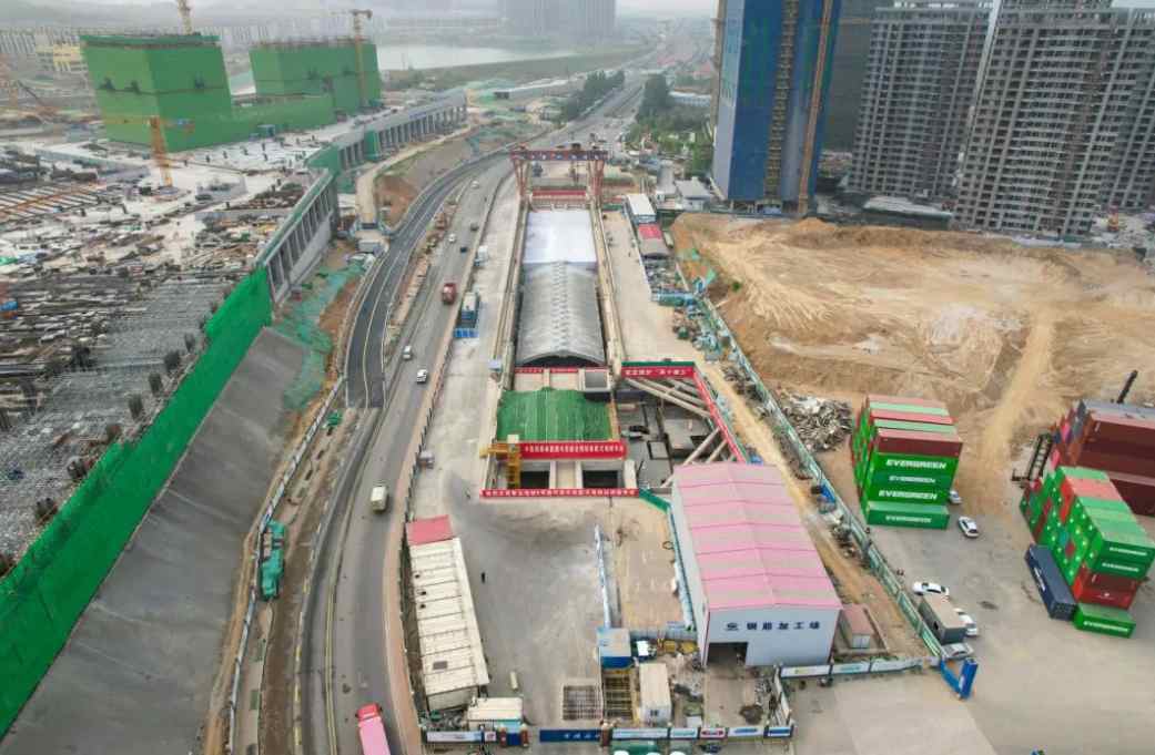 多省率先探索智慧工地技術(shù),全面推進(jìn)施工質(zhì)效提升! 多省率先探索智慧工地技術(shù),全面推進(jìn)施工質(zhì)效提升!